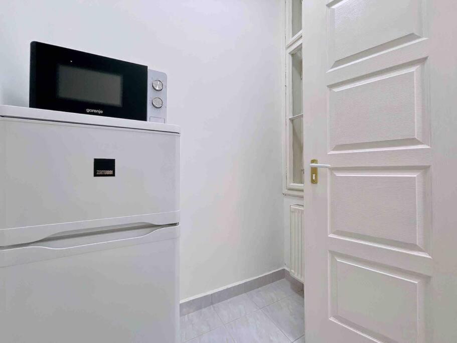 C Downtown Cozy Family Loft Apartment Budapesta Exterior foto